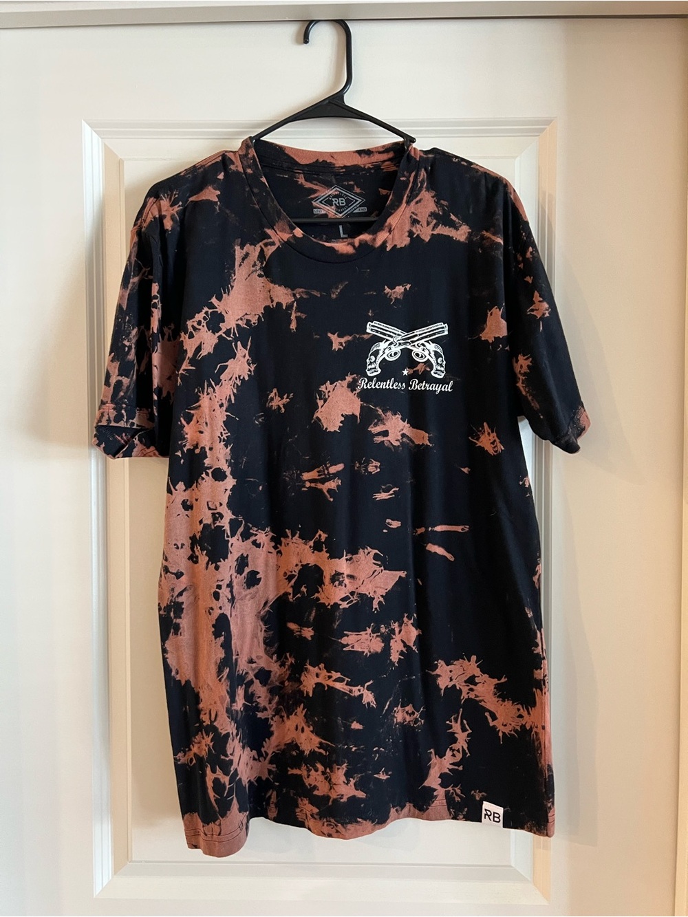 Men's Relentless Betrayal Black & Rust Tie-Dye Graphic Tee